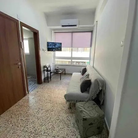 Appartamento 2 Bedroom In Ermou 4 Minute Walk Larnaca
