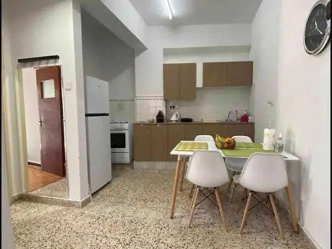 Appartamento 2 Bedroom In Ermou 4 Minute Walk